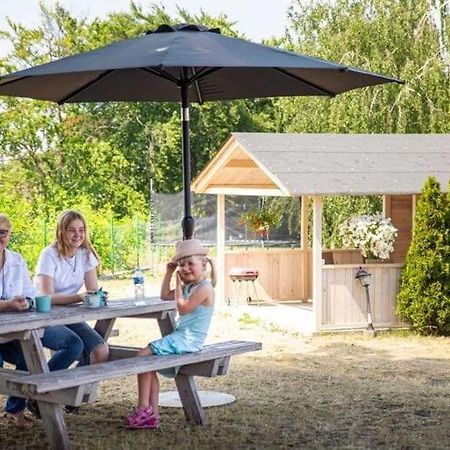 Comfortable Bungalow With A Covered Terrace, For 6 People, Miedzyzdroje Kültér fotó